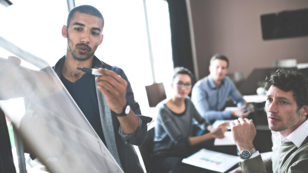 How to Welcome New Employees in a Fun Way